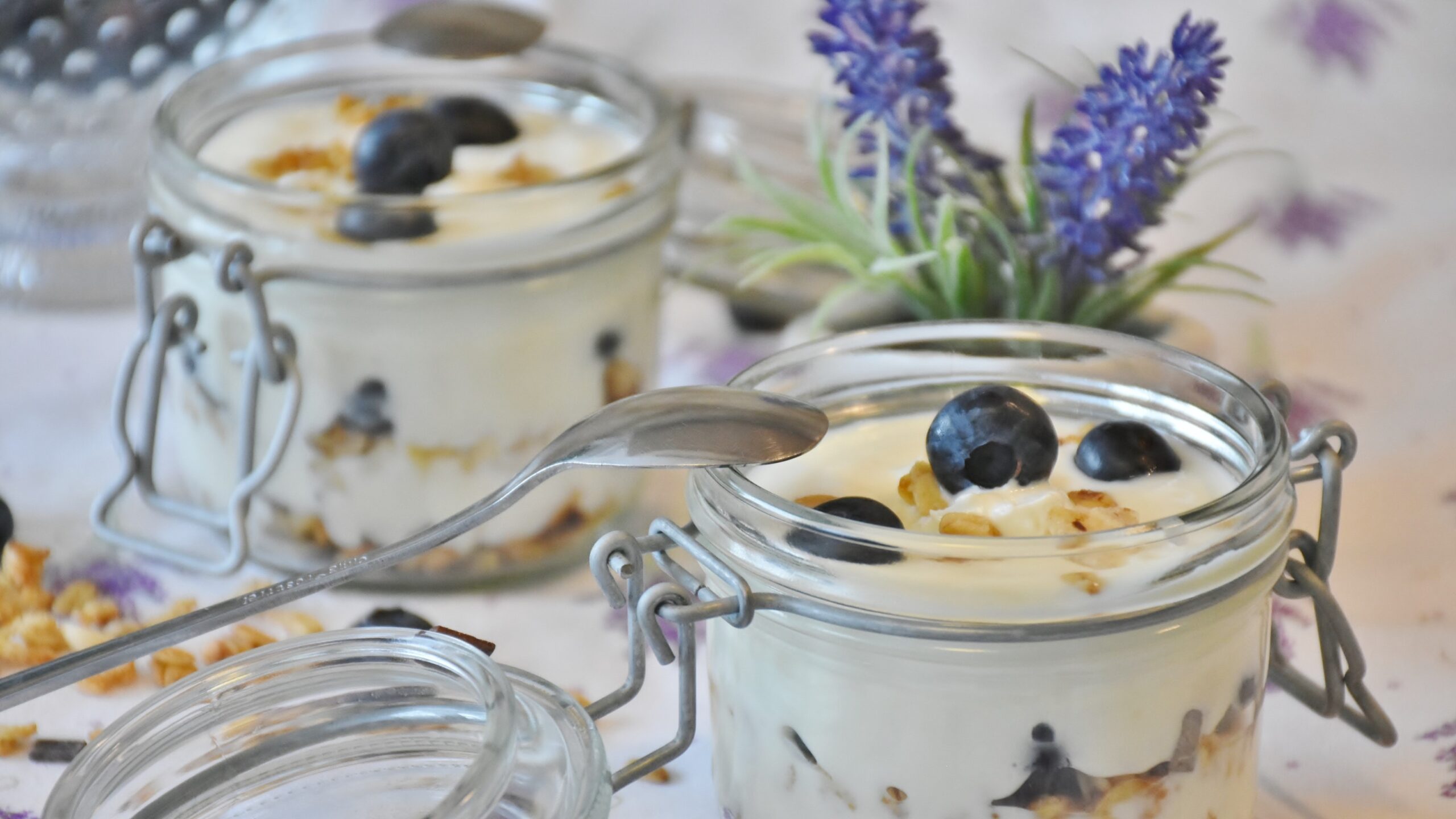 blueberries-bowl-breakfast-209460