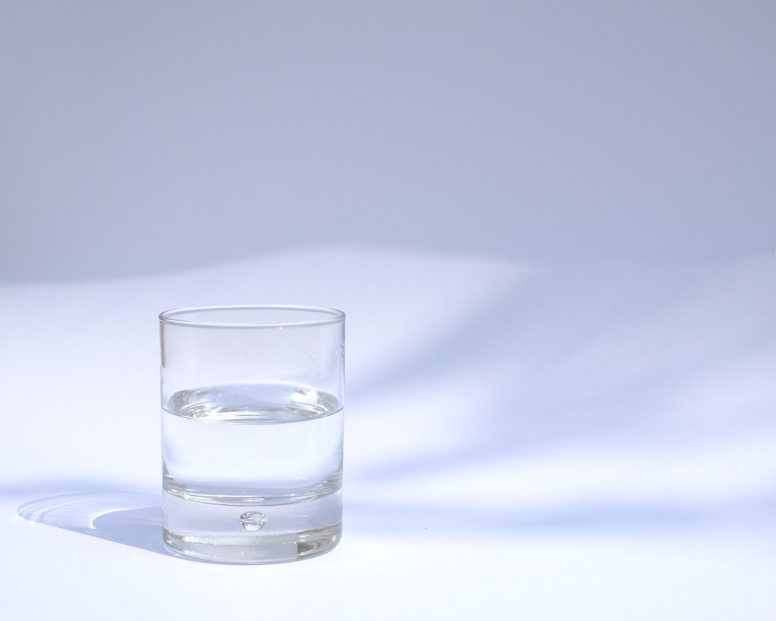 acqua-minerale-e-oligominerale-differenza