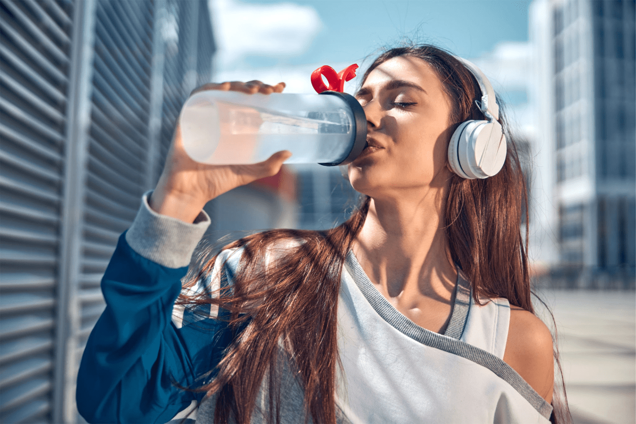 quanta-acqua-bevono-gli-italiani-curiosita-e-dati-a-confronto
